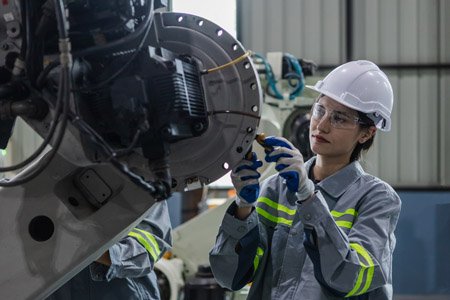 Engineering & Manufacturing